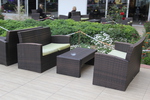 мебел от кафяв или тъмен ратан с високо качество и дълъг срок на използване