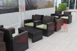 Универсални мебели от ратан за всесезонно използване в заведението